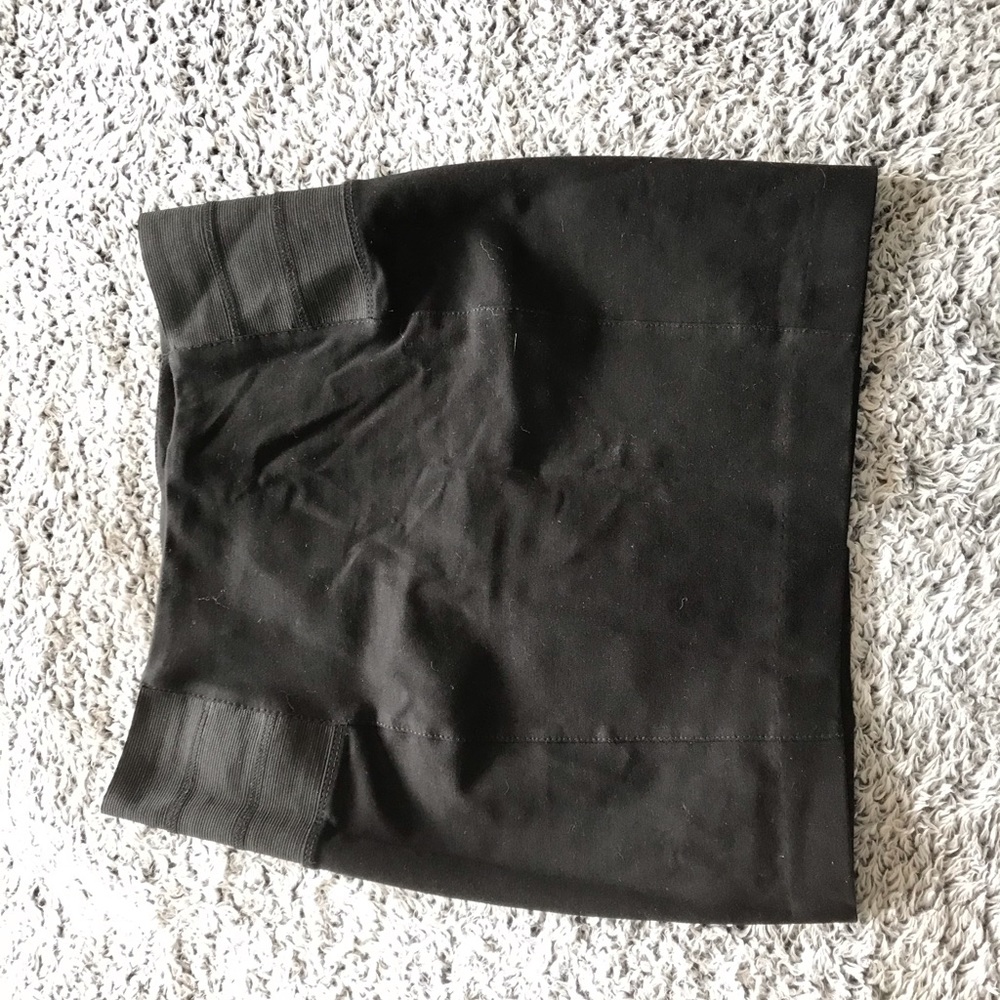 black tight fit shirt